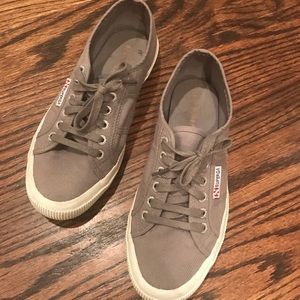 Superga classic size 8;  gently worn
